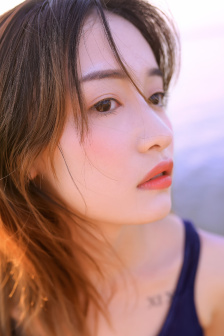 征服熟肥老妇小说